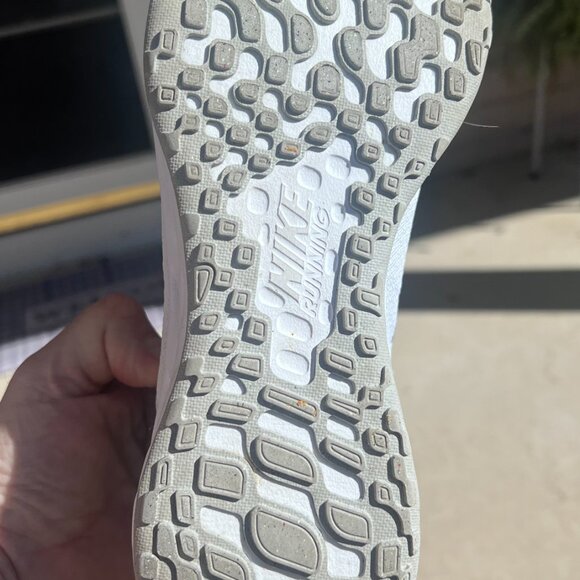 Nike Explorer 2 Spikeless Women’s Golf Shoes (Like New) Size 6.5 - Picture 3 of 4